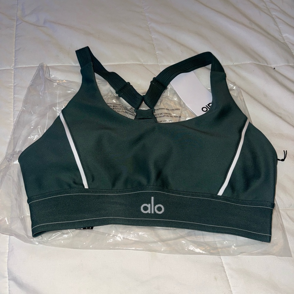 ALO Yoga Clover Green Airlift Bra